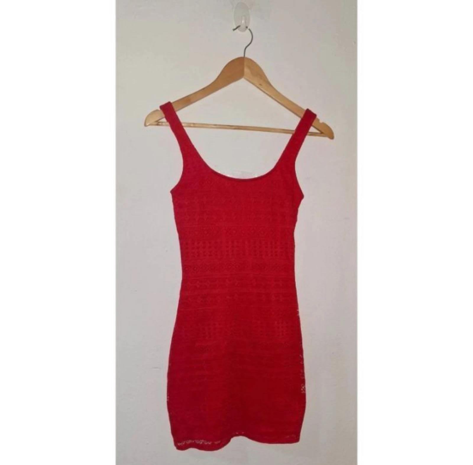Vestido rojo de encaje Bershka limite edition Y2K